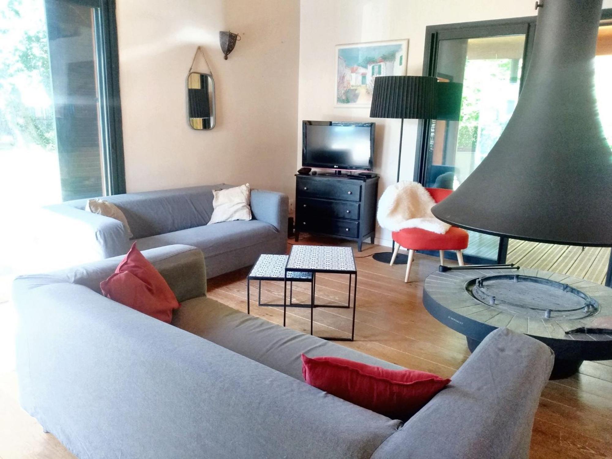 Maison Spacieuse A Saint Selve Avec Jardin Et Barbecue 125 M² Екстериор снимка